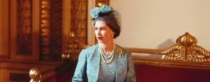 Queen Elizabeth II: Her Life in Style Bild 1